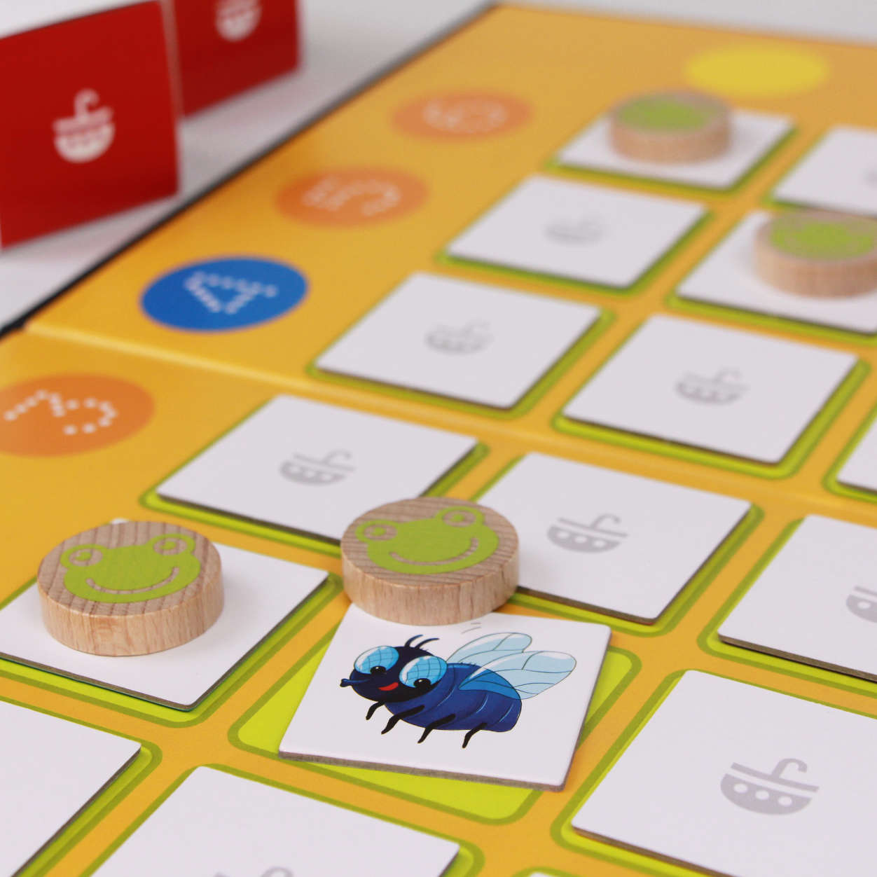 Lernspiel „Cheese Chase | Hungry Frogs“ 2-in-1 Sprachspiel für Kinder ab 4 Jahren | Englisch & Deutsch spielerisch lernen