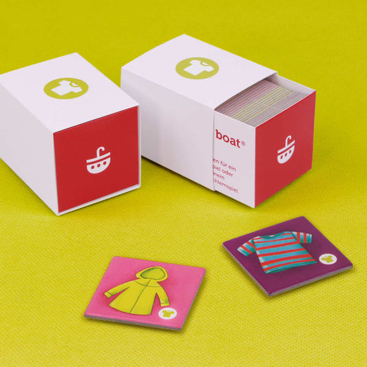 Bildkarten-Set „Clothing“ – Kleidung spielerisch lernen | geeignet als eigenständiges Memo- oder Bingospiel | Kompatibel mit allen umbrella boat® Lernspielen