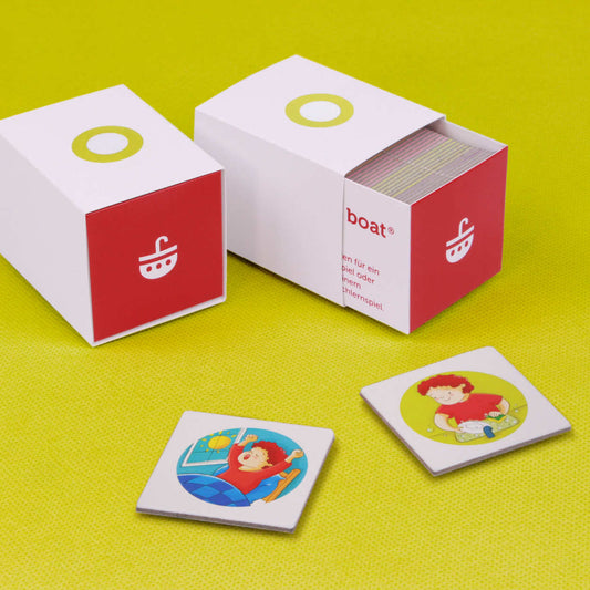 Bildkarten-Set „Verbs“ – Verben spielerisch lernen | geeignet als eigenständiges Memo- oder Bingospiel | Kompatibel mit allen umbrella boat® Lernspielen